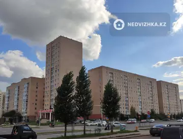 2-комнатная квартира, этаж 10 из 12, 77 м²