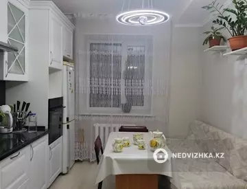 2-комнатная квартира, этаж 3 из 9, 71 м²