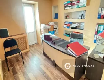 1-комнатная квартира, этаж 3 из 4, 34 м²