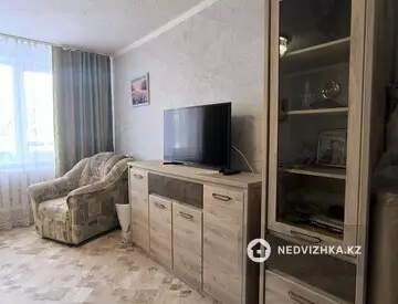 3-комнатная квартира, этаж 1 из 9, 63 м²