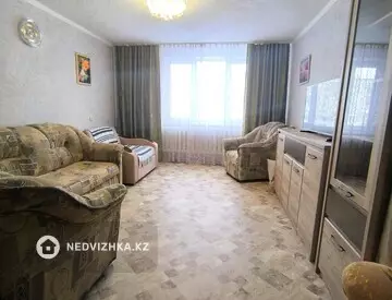 3-комнатная квартира, этаж 1 из 9, 63 м²