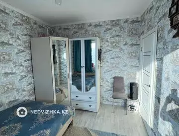 3-комнатная квартира, этаж 10 из 14, 60 м²