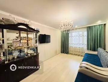 3-комнатная квартира, этаж 4 из 6, 65 м²