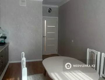 1-комнатная квартира, этаж 2 из 16, 54 м²