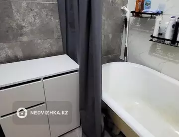 2-комнатная квартира, этаж 3 из 3, 54 м²