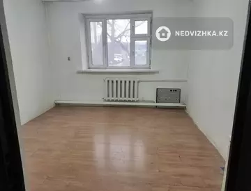 1-комнатная квартира, этаж 1 из 3, 14 м²