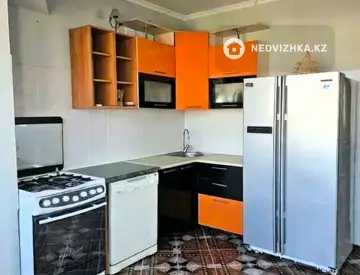 4-комнатная квартира, этаж 5 из 5, 100 м²