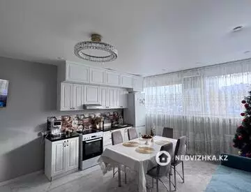 3-комнатная квартира, этаж 10 из 14, 60 м²