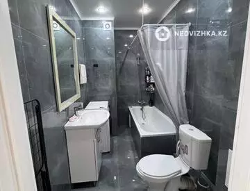 3-комнатная квартира, этаж 10 из 14, 60 м²
