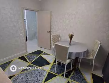 1-комнатная квартира, этаж 9 из 9, 38 м²