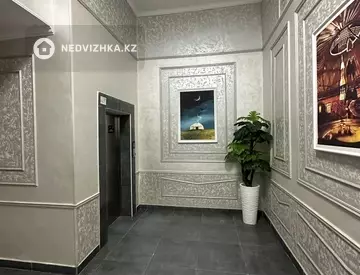 2-комнатная квартира, этаж 4 из 9, 67 м²