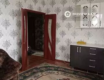 2-комнатная квартира, этаж 4 из 5, 52 м²