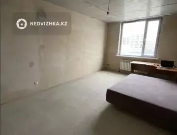 1-комнатная квартира, этаж 5 из 12, 44 м²