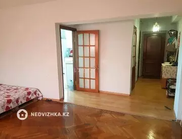 2-комнатная квартира, этаж 4 из 7, 68 м²