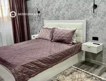 1-комнатная квартира, этаж 8 из 9, 40 м², По часам