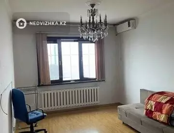 1-комнатная квартира, этаж 9 из 9, 40 м²