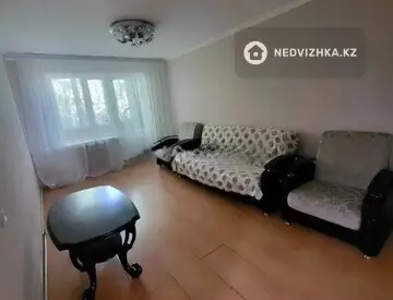 3-комнатная квартира, этаж 4 из 4, 60 м²