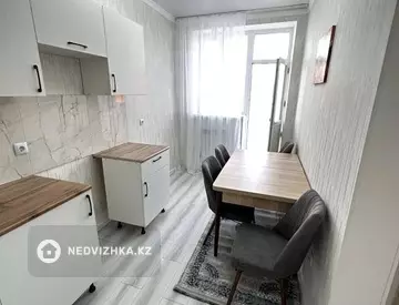1-комнатная квартира, этаж 8 из 9, 32 м²