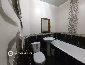 2-комнатная квартира, этаж 4 из 5, 45 м²