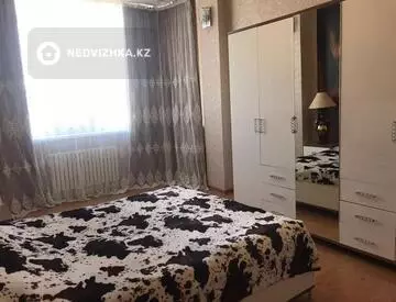 3-комнатная квартира, этаж 7 из 10, 95 м², На длительный срок