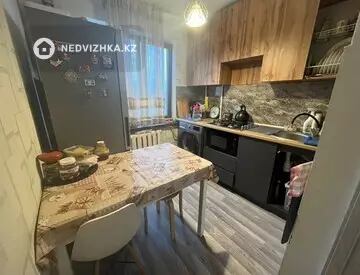 3-комнатная квартира, этаж 4 из 4, 47 м²