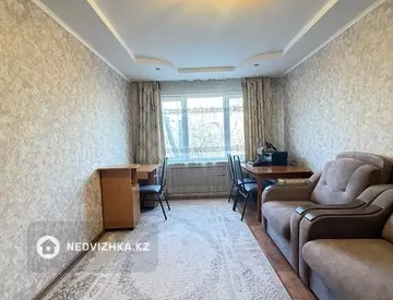 3-комнатная квартира, этаж 3 из 4, 64 м²