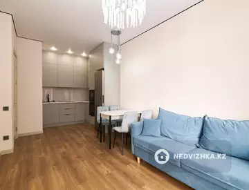2-комнатная квартира, этаж 4 из 12, 38 м²