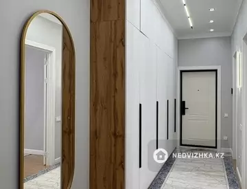 3-комнатная квартира, этаж 2 из 12, 88 м²