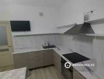 2-комнатная квартира, этаж 16 из 17, 76 м²