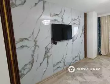 2-комнатная квартира, этаж 16 из 17, 76 м²