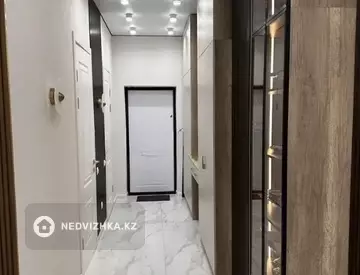 3-комнатная квартира, этаж 6 из 12, 86 м²