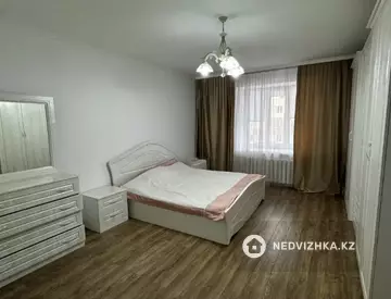3-комнатная квартира, этаж 3 из 12, 111 м²