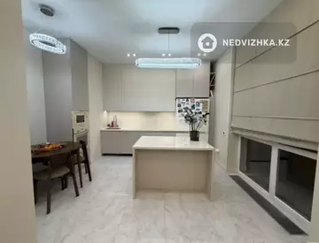 3-комнатная квартира, этаж 9 из 9, 95 м²