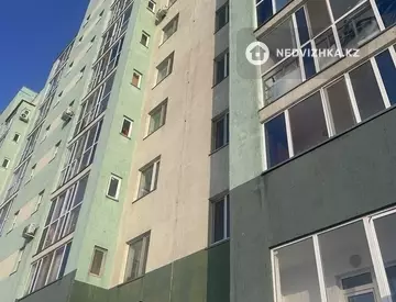 2-комнатная квартира, этаж 2 из 10, 58 м²