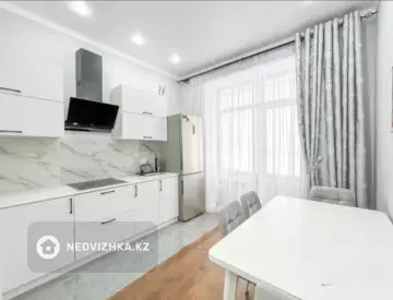 1-комнатная квартира, этаж 1 из 10, 37 м²