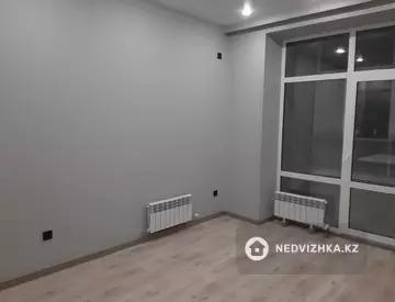 1-комнатная квартира, этаж 4 из 9, 39 м²
