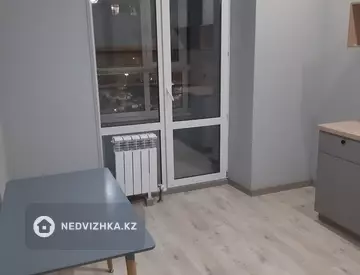 1-комнатная квартира, этаж 4 из 9, 39 м²