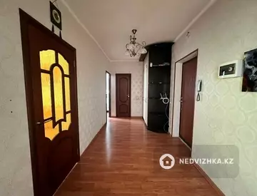 2-комнатная квартира, этаж 6 из 9, 71 м²