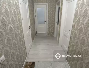 2-комнатная квартира, этаж 2 из 12, 48 м²