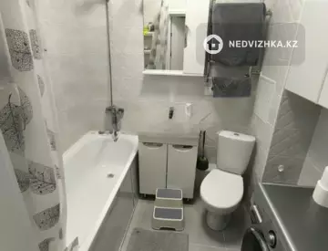 2-комнатная квартира, этаж 2 из 12, 48 м²