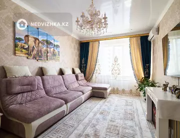 3-комнатная квартира, этаж 10 из 20, 90 м²