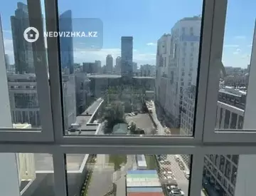 1-комнатная квартира, этаж 13 из 21, 38 м²