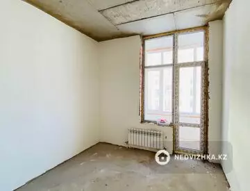 2-комнатная квартира, этаж 9 из 9, 65 м²