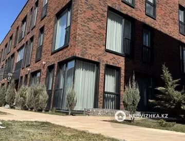 4-комнатная квартира, этаж 3 из 3, 146 м²