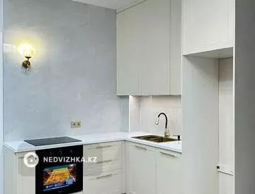 3-комнатная квартира, этаж 2 из 9, 66 м²