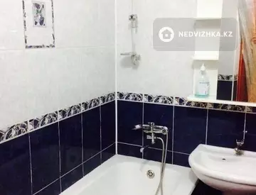 2-комнатная квартира, этаж 2 из 5, 54 м², На длительный срок