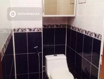 2-комнатная квартира, этаж 2 из 5, 54 м², На длительный срок