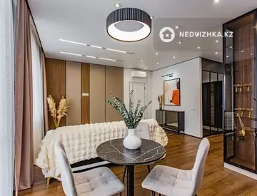 2-комнатная квартира, этаж 9 из 9, 50 м²