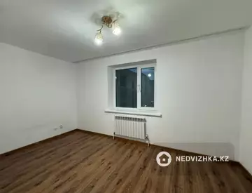 2-комнатная квартира, этаж 4 из 5, 45 м²