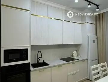 2-комнатная квартира, этаж 9 из 12, 58 м²